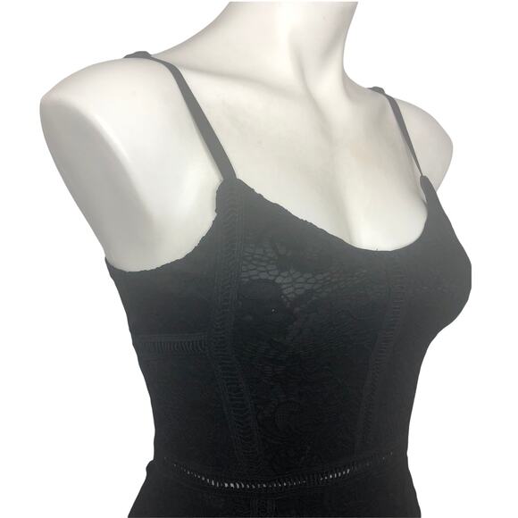 MiaoMiao Black Lace Overlay Pencil Dress - Size Large - Picture 5 of 12